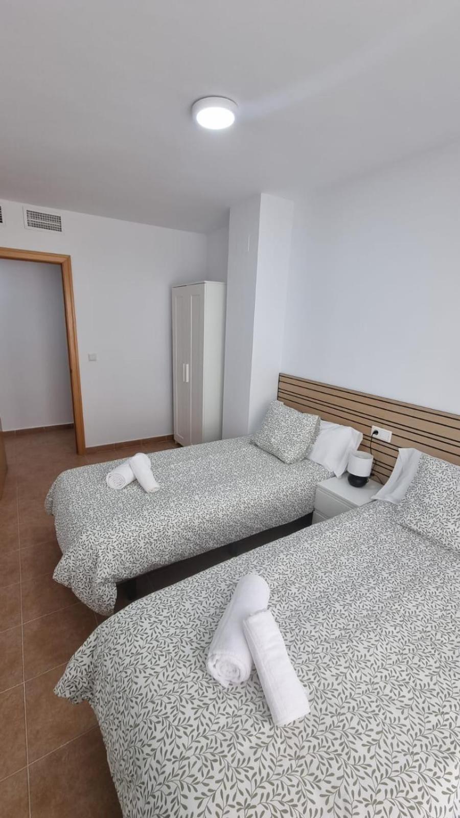 Moderno Apartamento 3 Dormitorios, Garaje Y Piscina La Algaba Extérieur photo